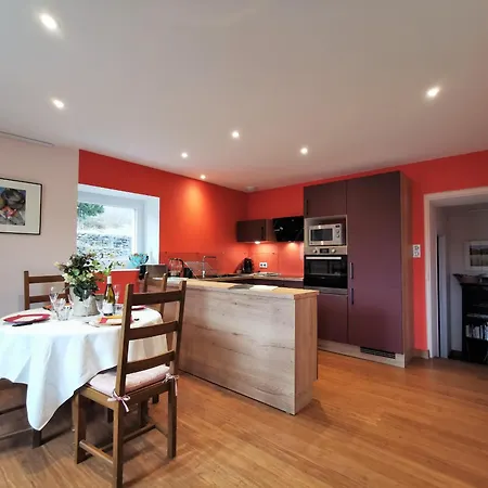 Holiday home Avec Terrasse Et Wifi Au Puy-en-velay - Fr-1-582-331
