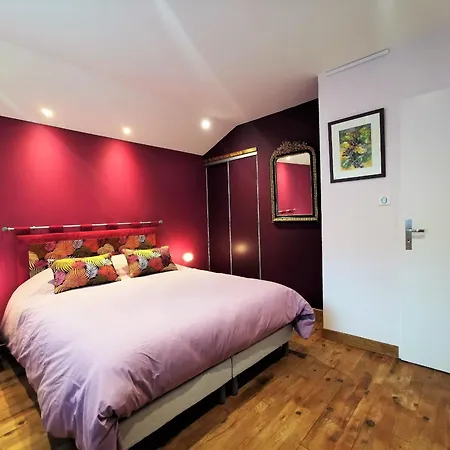 Avec Terrasse Et Wifi Au Puy-en-velay - Fr-1-582-331 Holiday home *